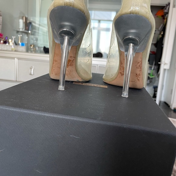 YEEZY authentic Transparent Stiletto Pumps - Picture 8 of 8
